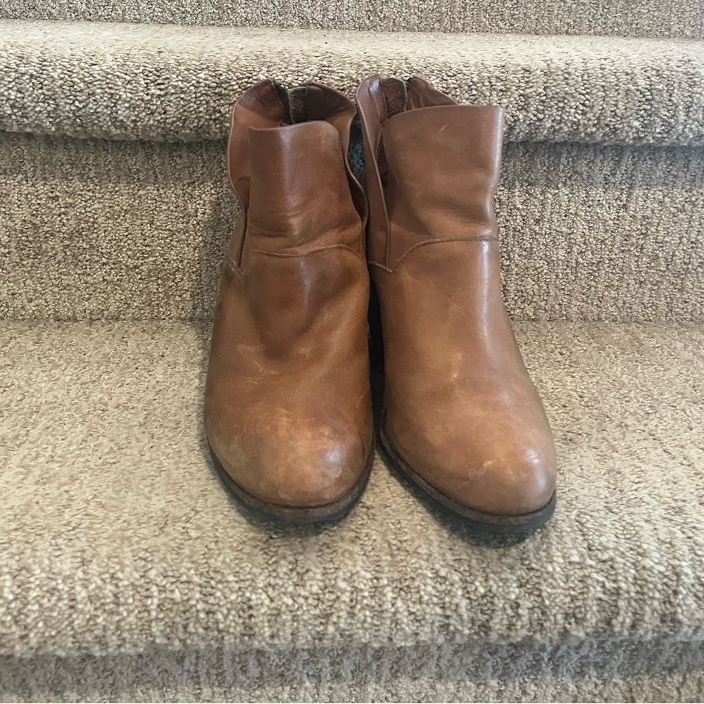 Leather Heeled Bootie - Picture 3 of 6